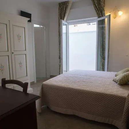 Corte Dell' Immacolata 3* Taviano (Lecce)