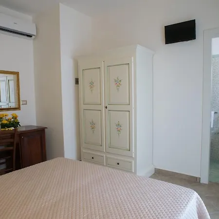 Corte Dell' Immacolata 3*