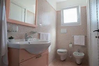 Corte Dell' Immacolata Oda ve Kahvaltı Taviano (Lecce)