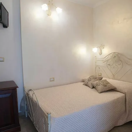 Bed & Breakfast Corte Dell' Immacolata 3*